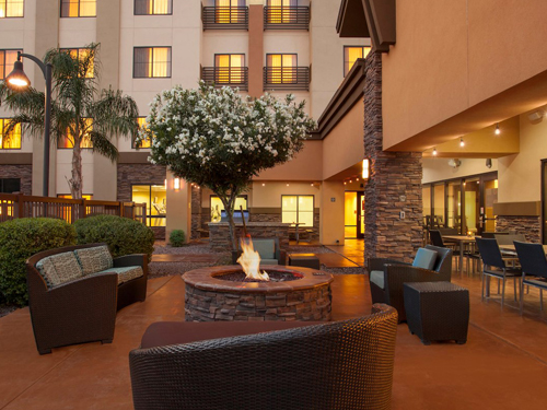 Residence Inn by Marriot common area